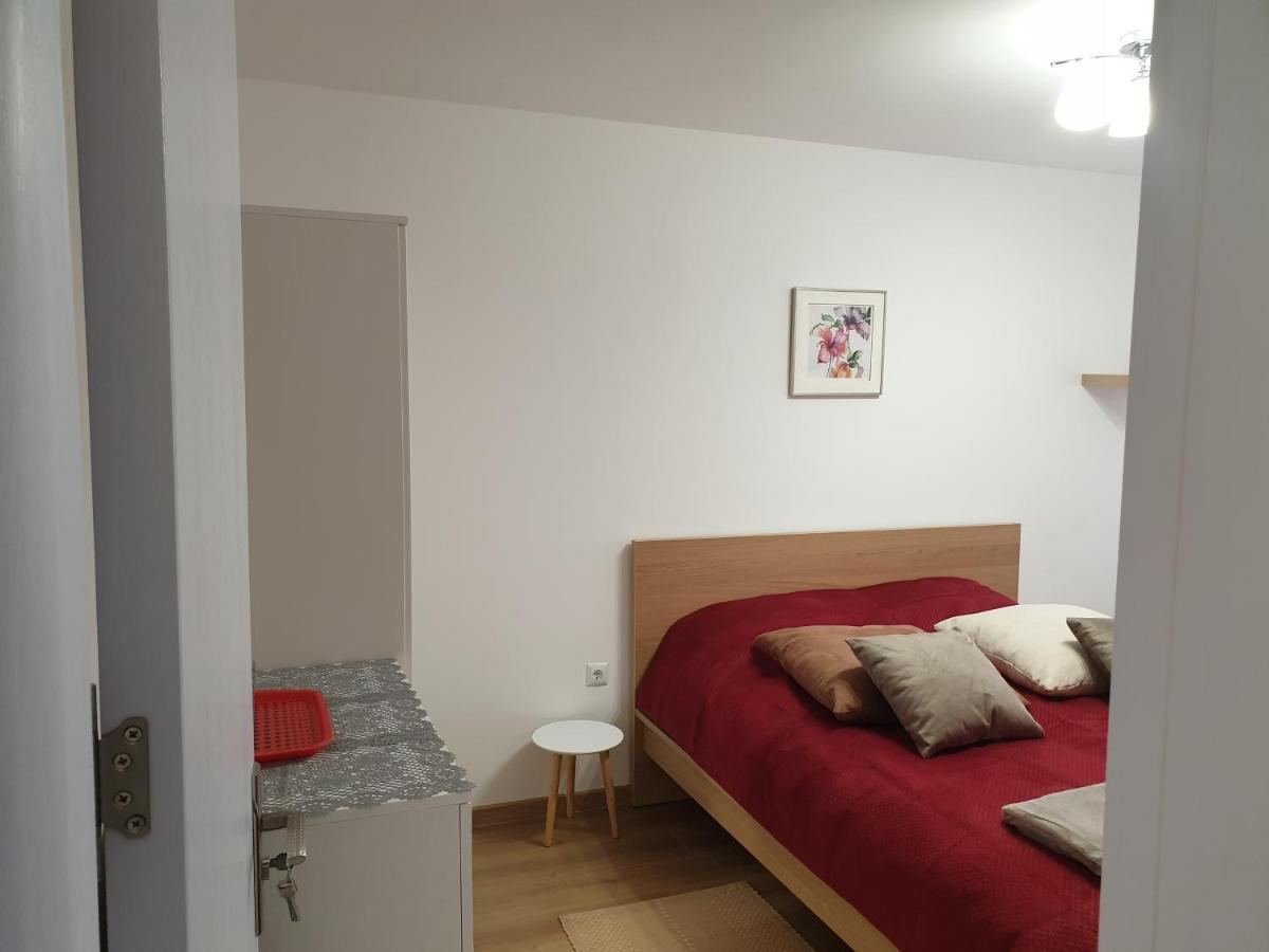 New The Twins Varna Two-Bedroom, Apt 5 At 15 Tsani Ginchev Street, Floor 3 Eksteriør billede