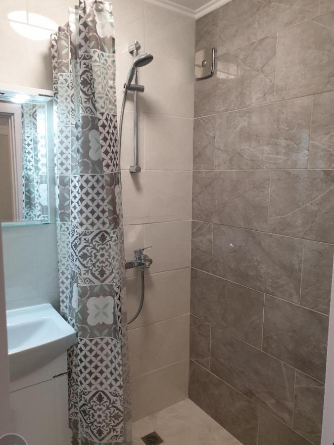 New The Twins Varna Two-Bedroom, Apt 5 At 15 Tsani Ginchev Street, Floor 3 Eksteriør billede