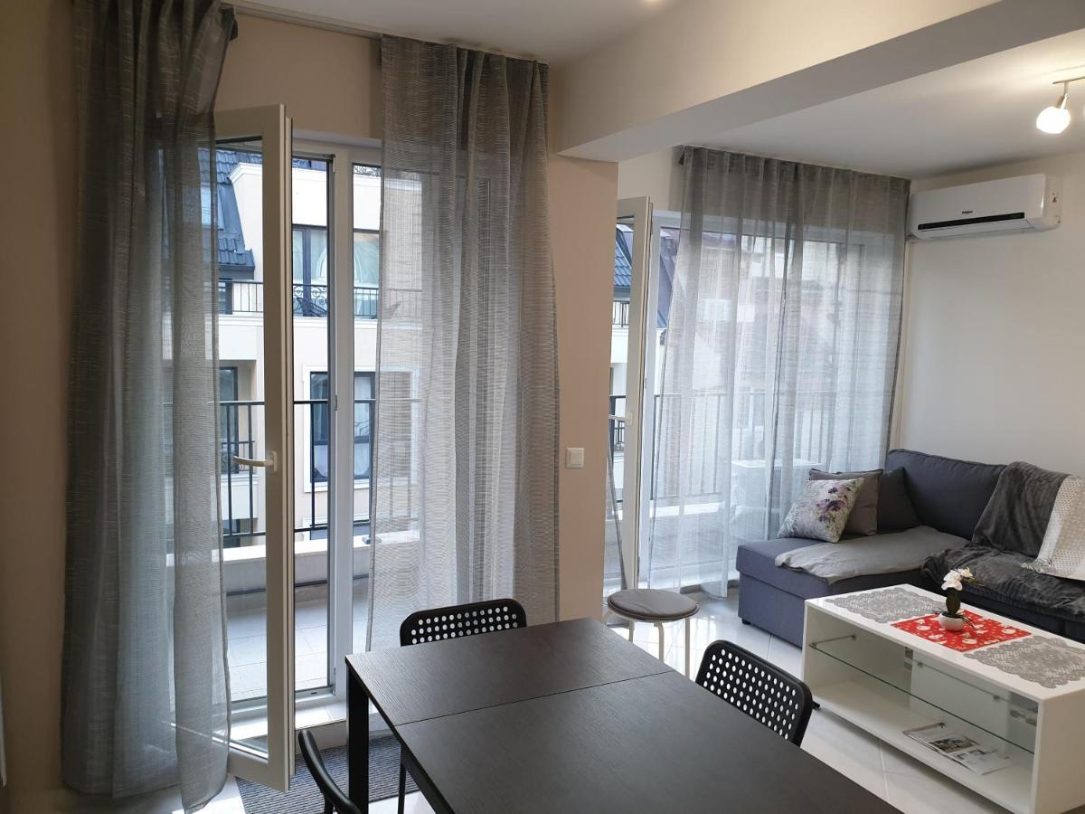 New The Twins Varna Two-Bedroom, Apt 5 At 15 Tsani Ginchev Street, Floor 3 Eksteriør billede