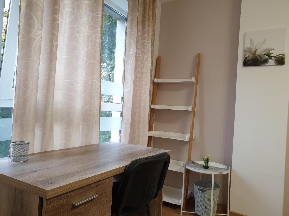 New The Twins Varna Two-Bedroom, Apt 5 At 15 Tsani Ginchev Street, Floor 3 Eksteriør billede