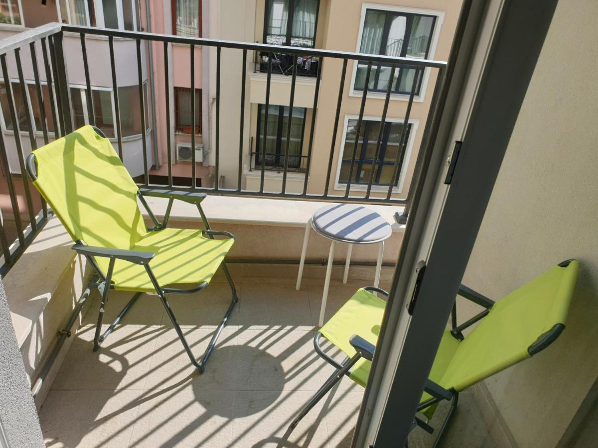 New The Twins Varna Two-Bedroom, Apt 5 At 15 Tsani Ginchev Street, Floor 3 Eksteriør billede