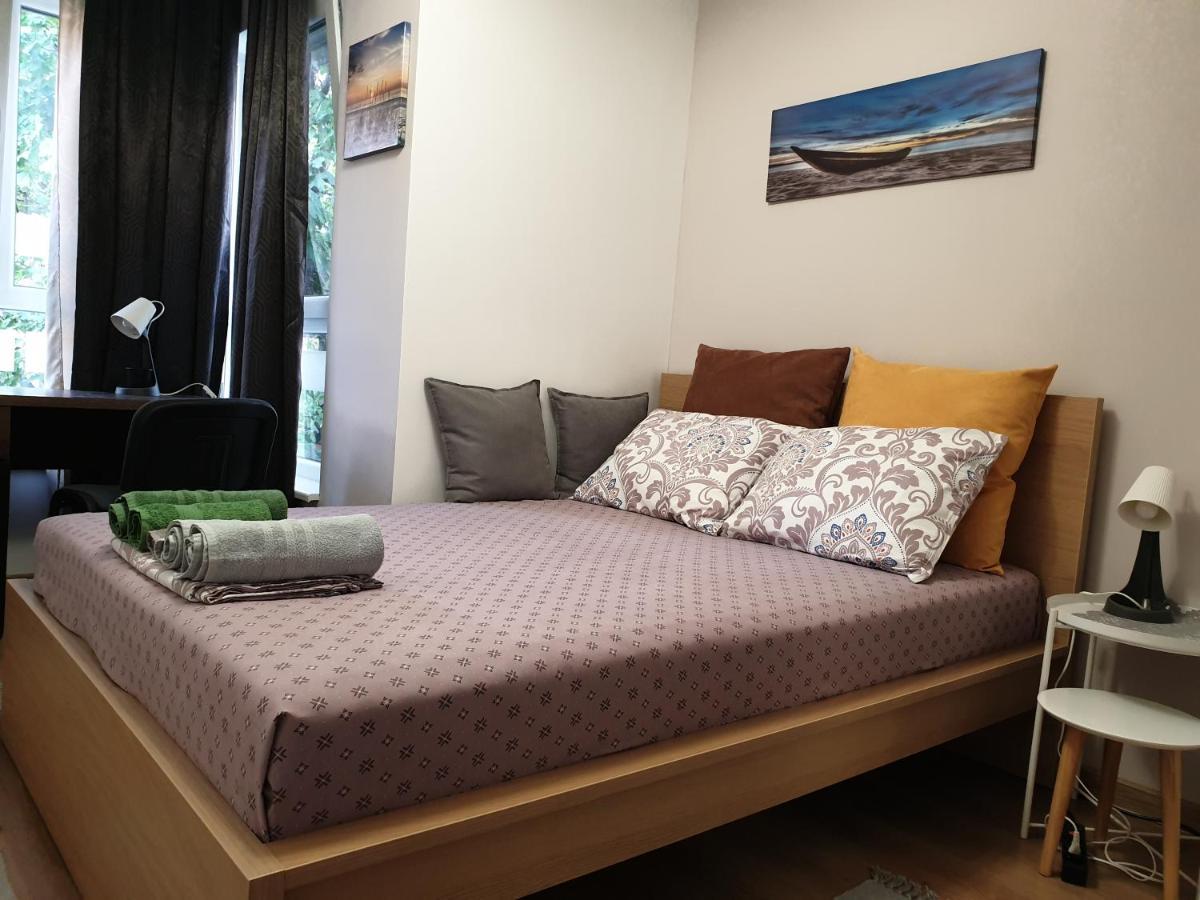 New The Twins Varna Two-Bedroom, Apt 5 At 15 Tsani Ginchev Street, Floor 3 Eksteriør billede