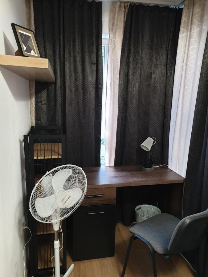 New The Twins Varna Two-Bedroom, Apt 5 At 15 Tsani Ginchev Street, Floor 3 Eksteriør billede