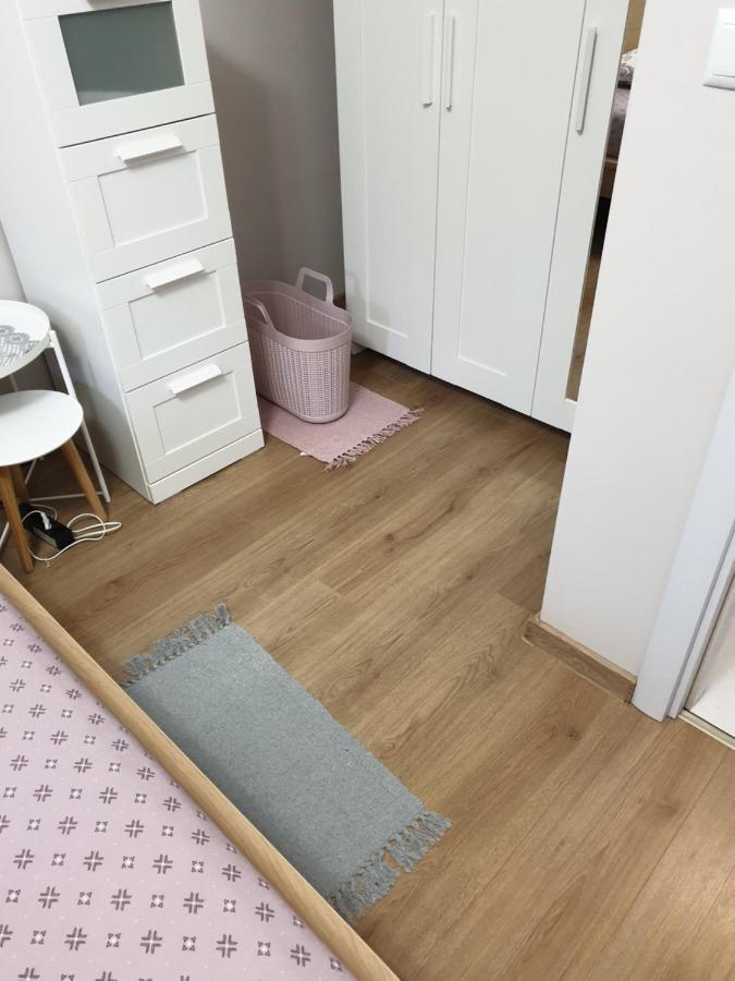 New The Twins Varna Two-Bedroom, Apt 5 At 15 Tsani Ginchev Street, Floor 3 Eksteriør billede